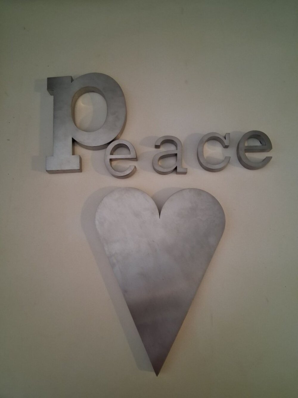 Peace 6 Piece Tin Set Wall Decor Heart